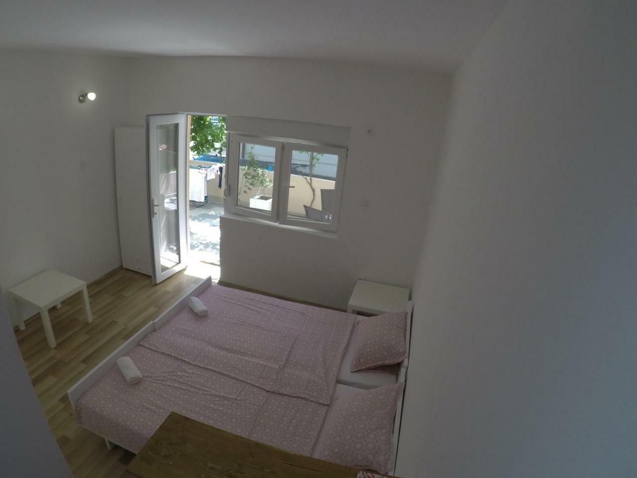 Vila Angel Hotell Podaca Exteriör bild