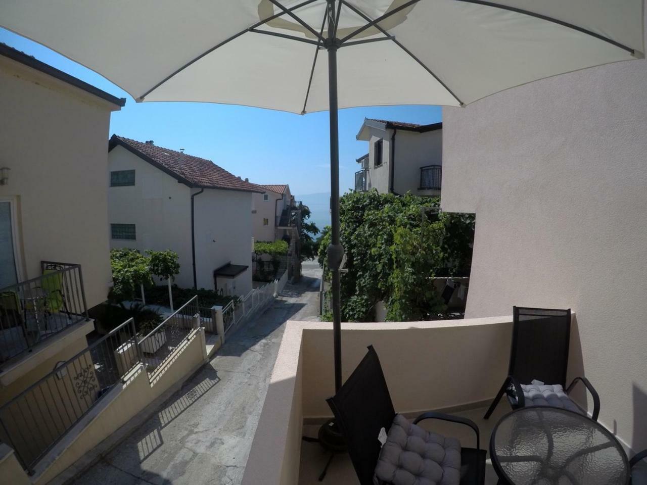 Vila Angel Hotell Podaca Exteriör bild